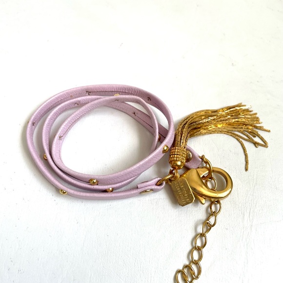 ARTISAN LAVENDER LEATHER TRIPLE WRAP BRACELET TASSEL STUDS 18K GP HARDWARE - Picture 5 of 6